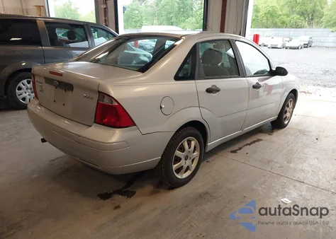 2005 Ford Focus Zx4 из США, поврежденный, VIN 1FAFP34N05W192804
